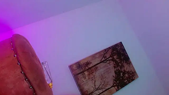 Queens_cortez 라이브 XXX 채팅