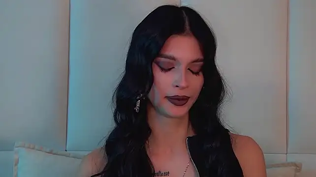 BeverlyMost Live XXX Chat