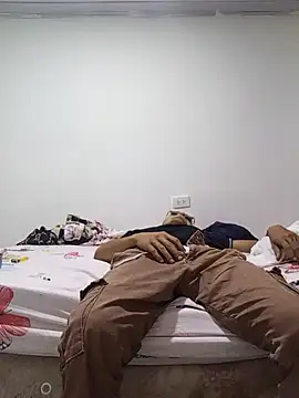 XXX chat uživo modela TuCanero23cm