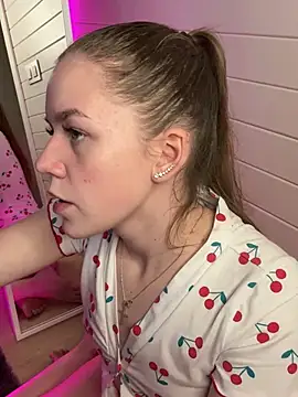 PeachCheeks_ – Naživo XXX chat