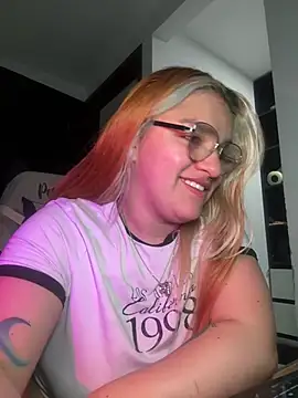 Sophia_Weest99 Live XXX-Chat