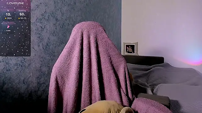 Chat XXX en directo de ZoyaMill