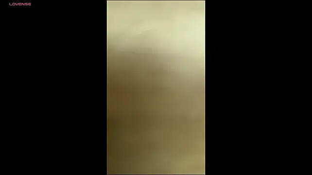 HolyCute's Live XXX Chat