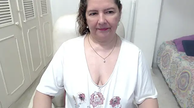 Chat XXX Live leonela_69