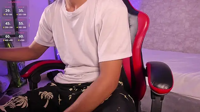 Živý XXX chat JaredTorres_