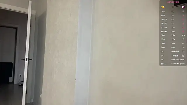 NoemiHimmeI's Live XXX Chat