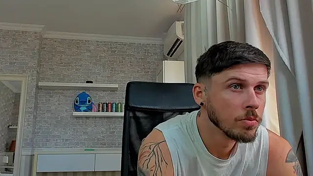 JonahShaw: απευθείας συνομιλία ΧΧΧ