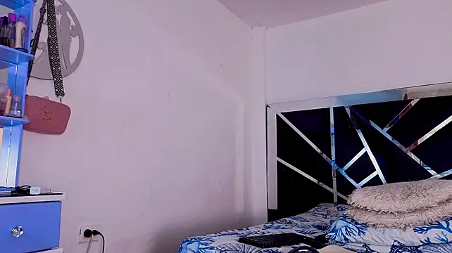 fire_lovex লাইভ XXX চ্যাট