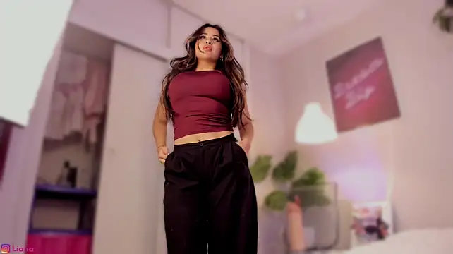 Queen_liana Adlı Modelin Canlı XXX Sohbeti