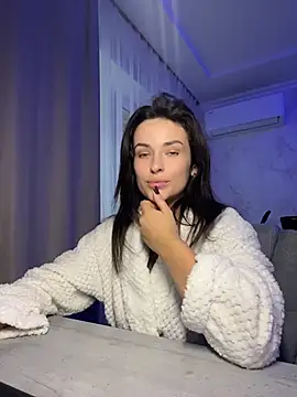 Kira__love1n Live XXX chat