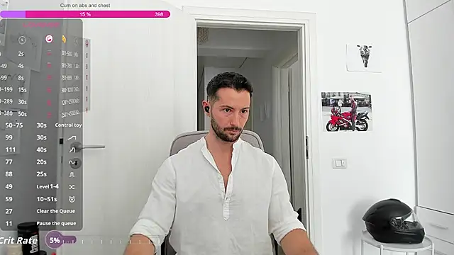 ZackFraser's Live XXX Chat