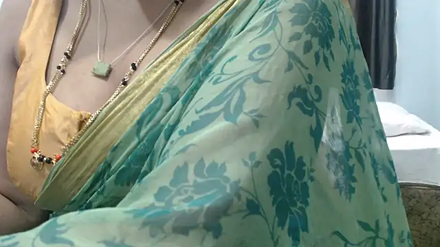 sunitha-3 – Naživo XXX chat