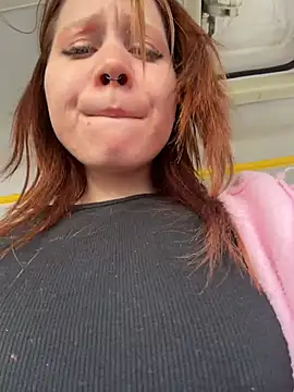 SlavicCandy Live XXX Chat