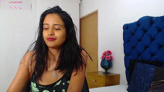 Chat +18 de Lili666_ ao vivo