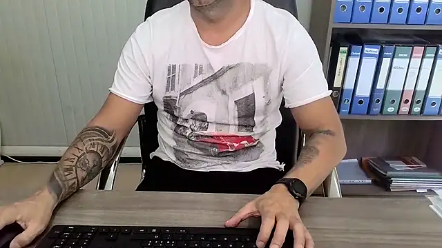 Chat +18 de Evasionee ao vivo