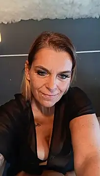 Živý XXX chat DienchenHot