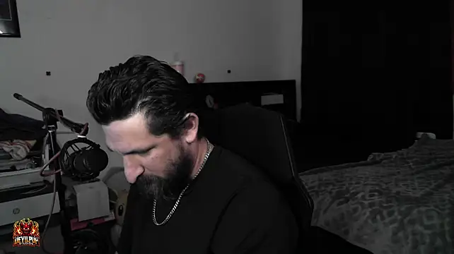 DevilPup75_ Live XXX Chat