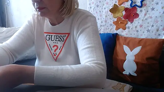 QueenLana 现场XXX聊天