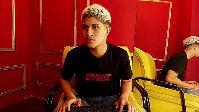 dominic_connor Live XXX-Chat