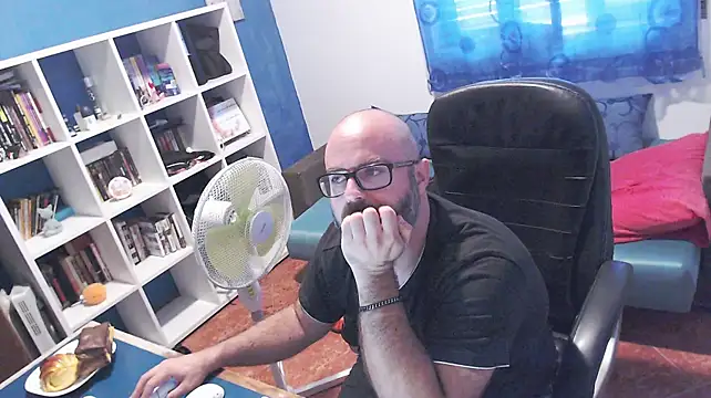 Chat +18 de ravingr4d4 ao vivo