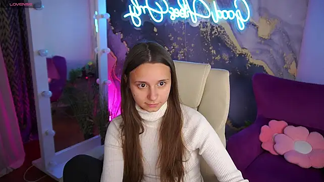 TinyNatalie Live XXX-chat