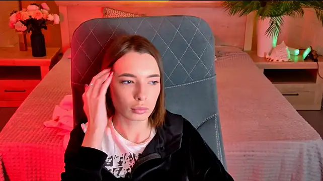 Živý XXX chat ElzaMadison