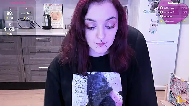 lina__tyaaan's Live XXX Chat