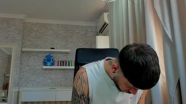 JonahShaw: απευθείας συνομιλία ΧΧΧ