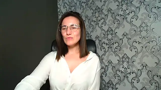 Kelly_Kisss Live XXX-Chat