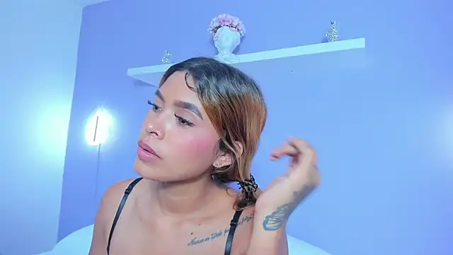 valen_martinez_ Live XXX-Chat