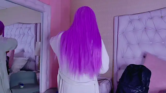 Czat XXX na żywo – VioletMonroy