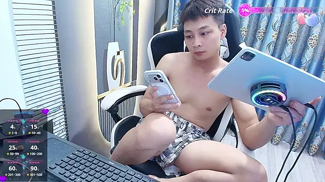 Naughty___asian 在線直播表演