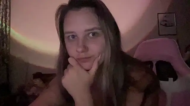 Venirahh's Live XXX Chat