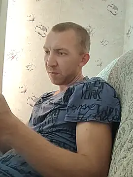 _uncle_Mitya-43_ Chat XXX in diretta