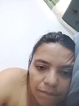 selena_foxy's Live XXX Chat