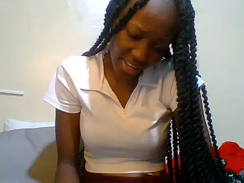 Chat +18 de Shania_loveer ao vivo