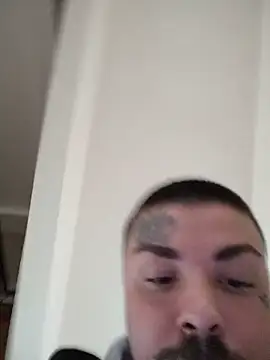 Chat XXX en directo de Berti3128