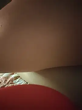 Czat XXX na żywo – -Tara-a
