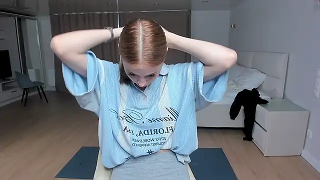 Živý XXX chat JunieAmert