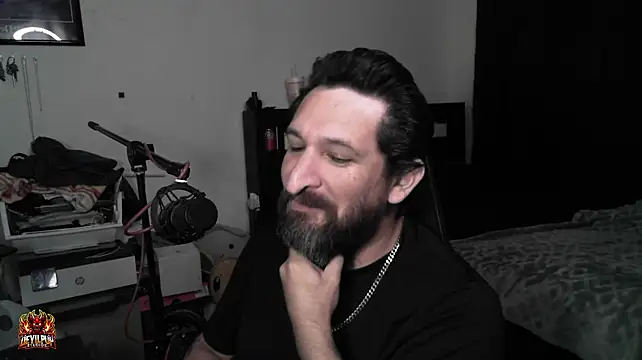 DevilPup75_ Live XXX Chat