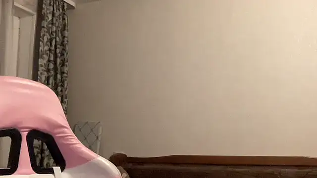 Venirahh – Naživo XXX chat