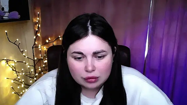 Emily_Mo Chat XXX in diretta