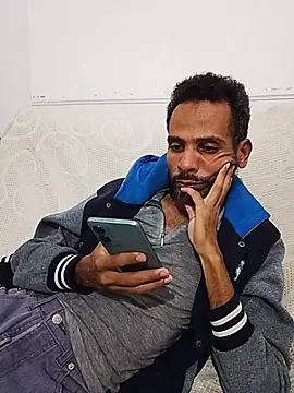 Chat XXX en directo de BlackAlphaPrime