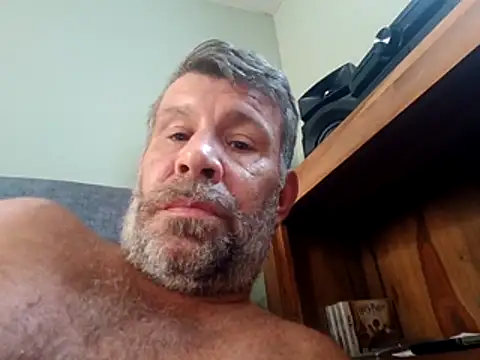 stud2512's Live XXX Chat