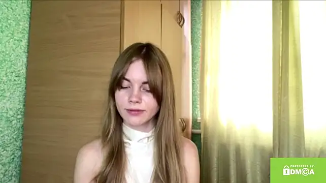 SunnyStrike Live XXX-Chat