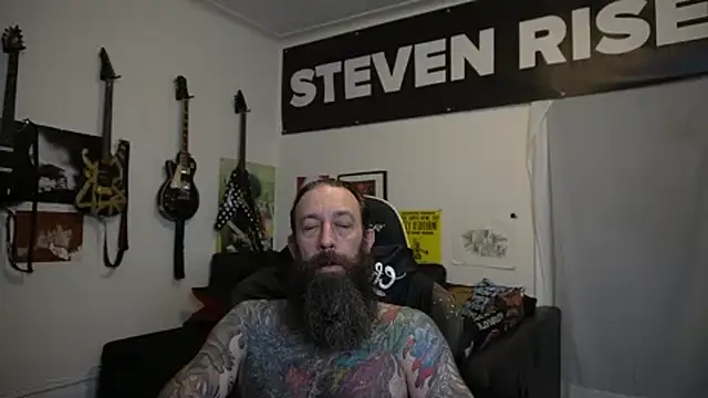 Czat XXX na żywo – StevenRiseNYC