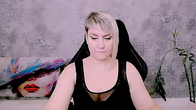 Djullia Live XXX-Chat
