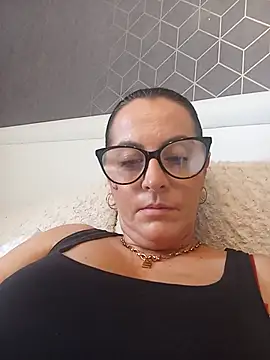 Chat +18 de VelvetNaughty-Shem ao vivo