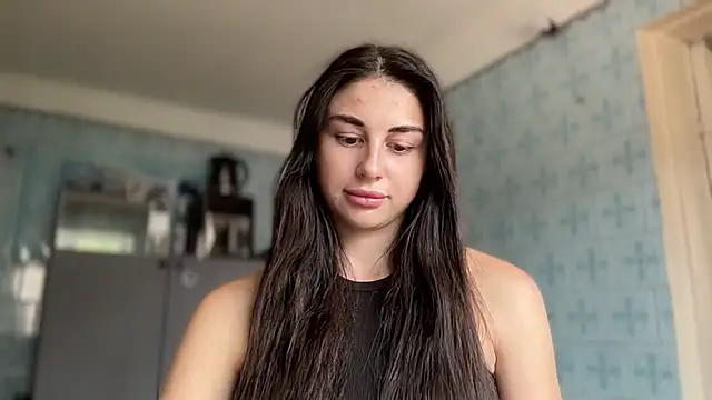LiluMartiznir Adlı Modelin Canlı XXX Sohbeti