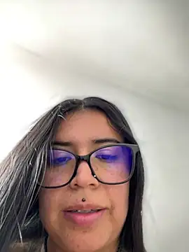 Devilsweet17 Live XXX Chat